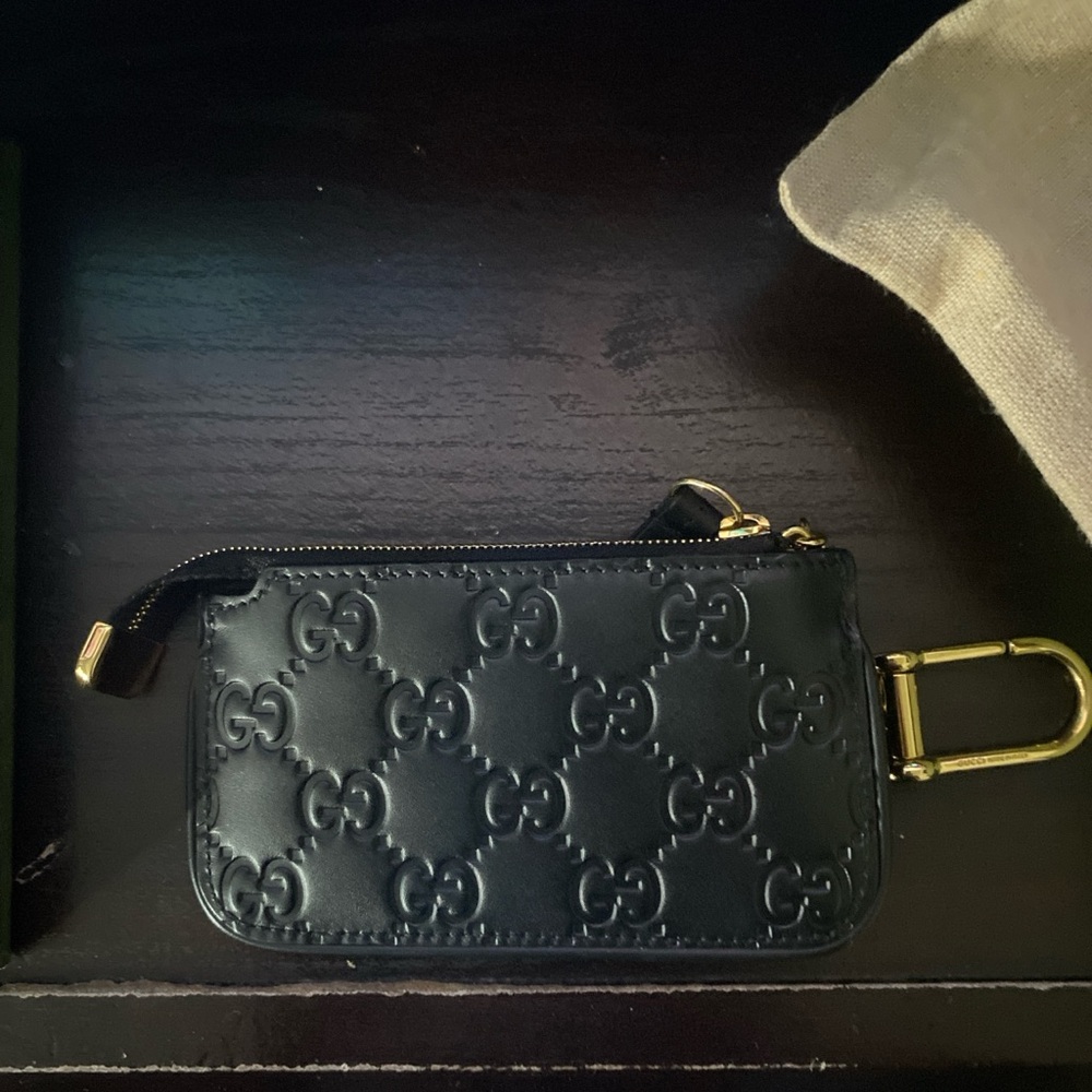 Gucci Black Leather Key Pouch with Gold Hardware